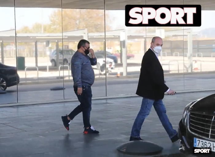 Đại diện của Erling Haaland đ&agrave;m ph&aacute;n với Barcelona - Ảnh 1