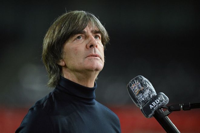 V&ograve;ng loại World Cup 2022: Đức v&agrave; HLV Joachim Loew c&ugrave;ng lập mốc buồn - Ảnh 1