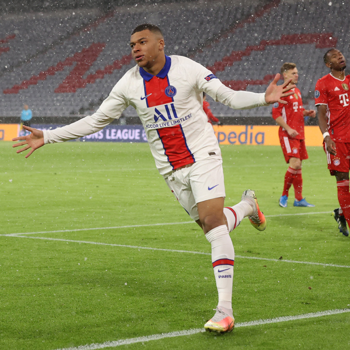 Kylian Mbappe v&agrave; loạt con số &lsquo;biết n&oacute;i&rsquo; sau c&uacute; đ&uacute;p gi&uacute;p PSG hạ Bayern Munich - Ảnh 1