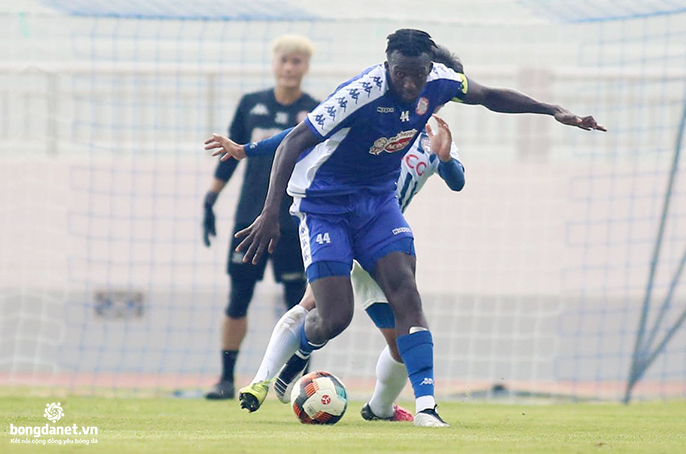 Diakite t&igrave;m được bến đỗ mới sau 2 ng&agrave;y bị TP.HCM thanh k&yacute; hợp đồng - Ảnh 1