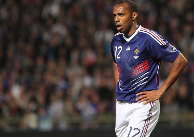 Xavi, Figo, Thierry Henry v&agrave; 45 cầu thủ vĩ đại trở th&agrave;nh Đại sứ EURO 2021 - Ảnh 3