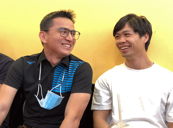 HLV Kiatisak tiết lộ nỗi lo về C&ocirc;ng Phượng - Ảnh 1