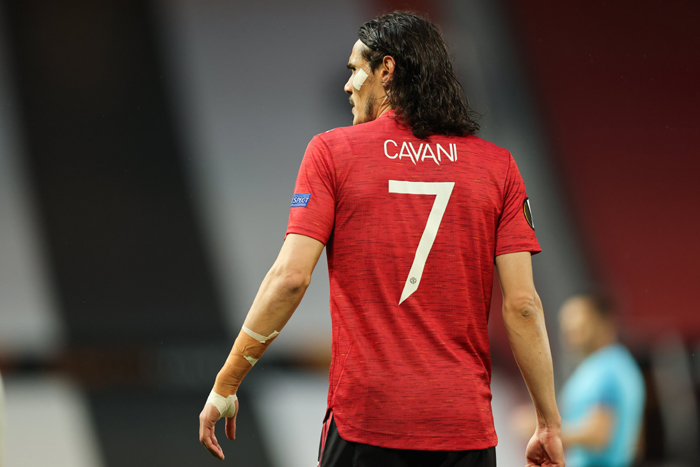Edinson Cavani quyết định tiếp tục gắn b&oacute; với MU? - Ảnh 1