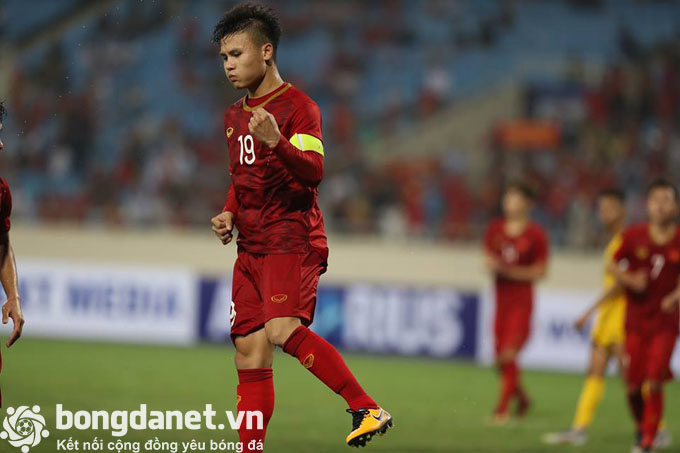 Đội h&igrave;nh ra s&acirc;n dự kiến Việt Nam vs UAE (23h45 11/6): Quang Hải t&aacute;i xuất - Ảnh 1