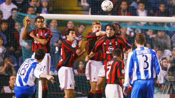 Top 10 m&agrave;n ngược d&ograve;ng kinh điển ở trận lượt về trong lịch sử Champions League - Ảnh 4