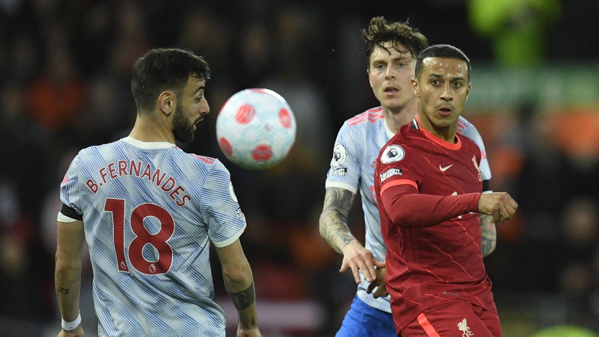 Bruno Fernandes ch&aacute;n nản: 