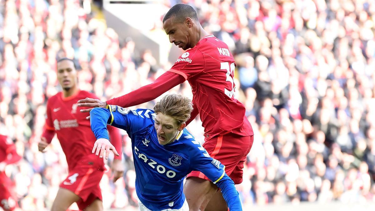 Premier League đã bị can thi&ecirc;̣p đ&ecirc;̉ có cái k&ecirc;́t h&acirc;́p d&acirc;̃n hơn - Ảnh 1