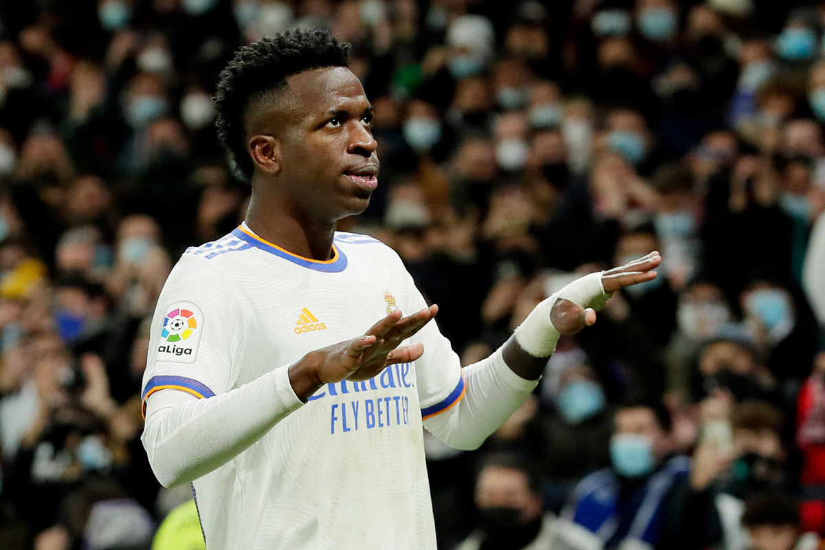 Bản tin tối 14/5: 2 sao M.U 'tương t&aacute;c' vật l&yacute; với nhau; PSG t&igrave;m người thay Mbappe - Ảnh 1