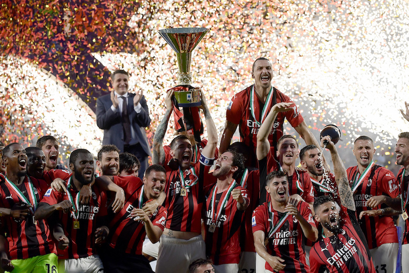 Bản tin s&aacute;ng 23/5: M.U lập h&agrave;ng loạt kỷ lục buồn; Milan v&ocirc; địch Serie A sau 11 năm - Ảnh 3