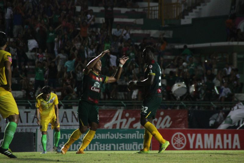 Soi kèo bóng đá Thái Lan nay 19/10: Samut Songkhram vs Krabi - Ảnh 1