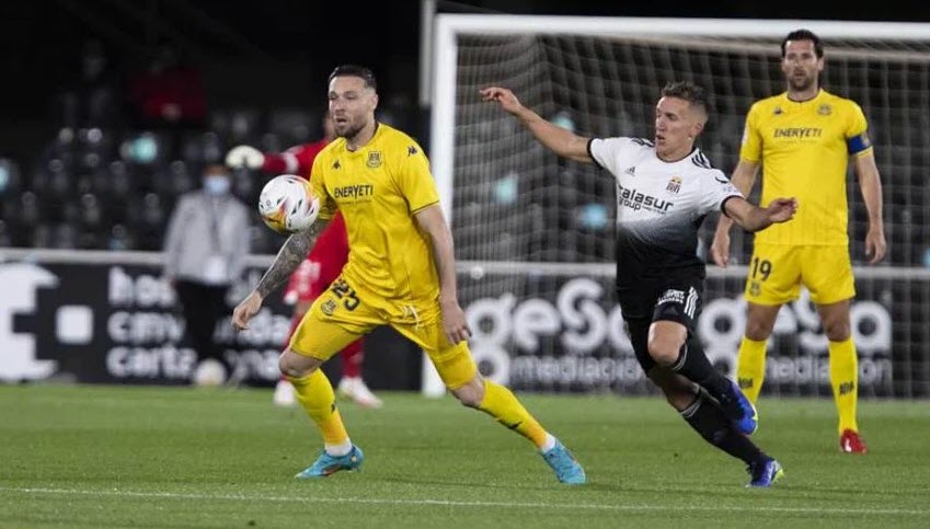 Kèo xiên thơm nhất hôm nay 20/12: Alcorcon vs Cartagena - Ảnh 1
