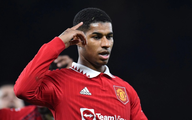 Man United ph&aacute; vỡ &ldquo;điều luật Ronaldo&rdquo; để giữ ch&acirc;n Rashford - Ảnh 1