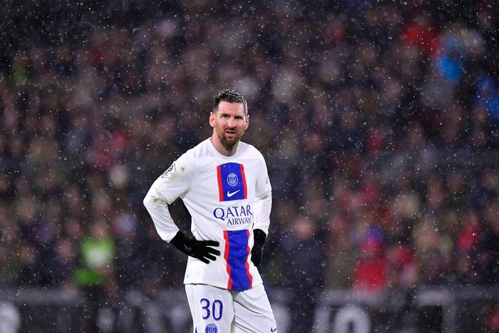 PSG kh&ocirc;ng b&aacute;n Neymar, gia hạn với Messi bất chấp mọi chỉ tr&iacute;ch - Ảnh 1