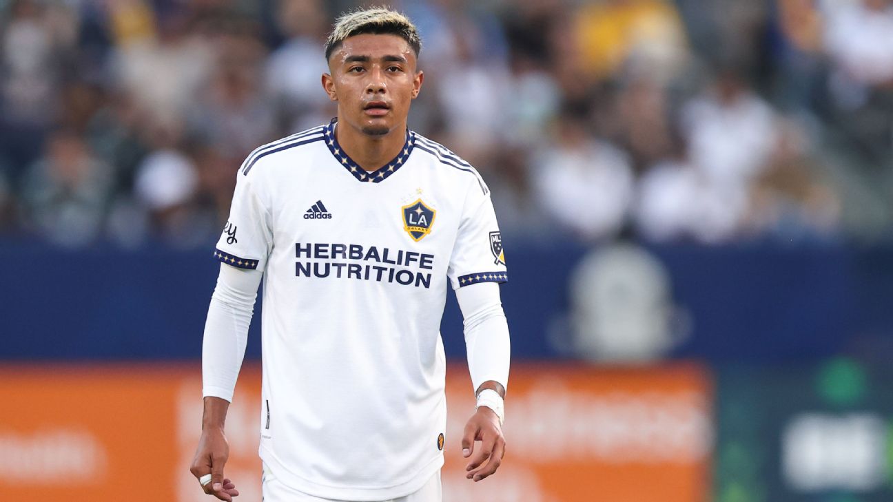 Barca mua hụt tân binh chỉ vì đăng ký chậm 18 giây - Ảnh 1