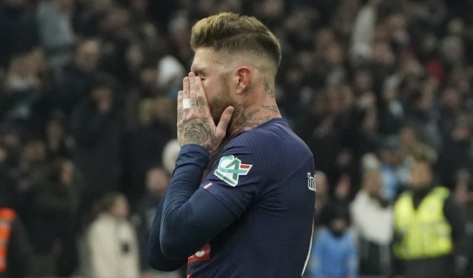 Sergio Ramos thừa nhận sự thật phũ ph&agrave;ng ở PSG - Ảnh 1