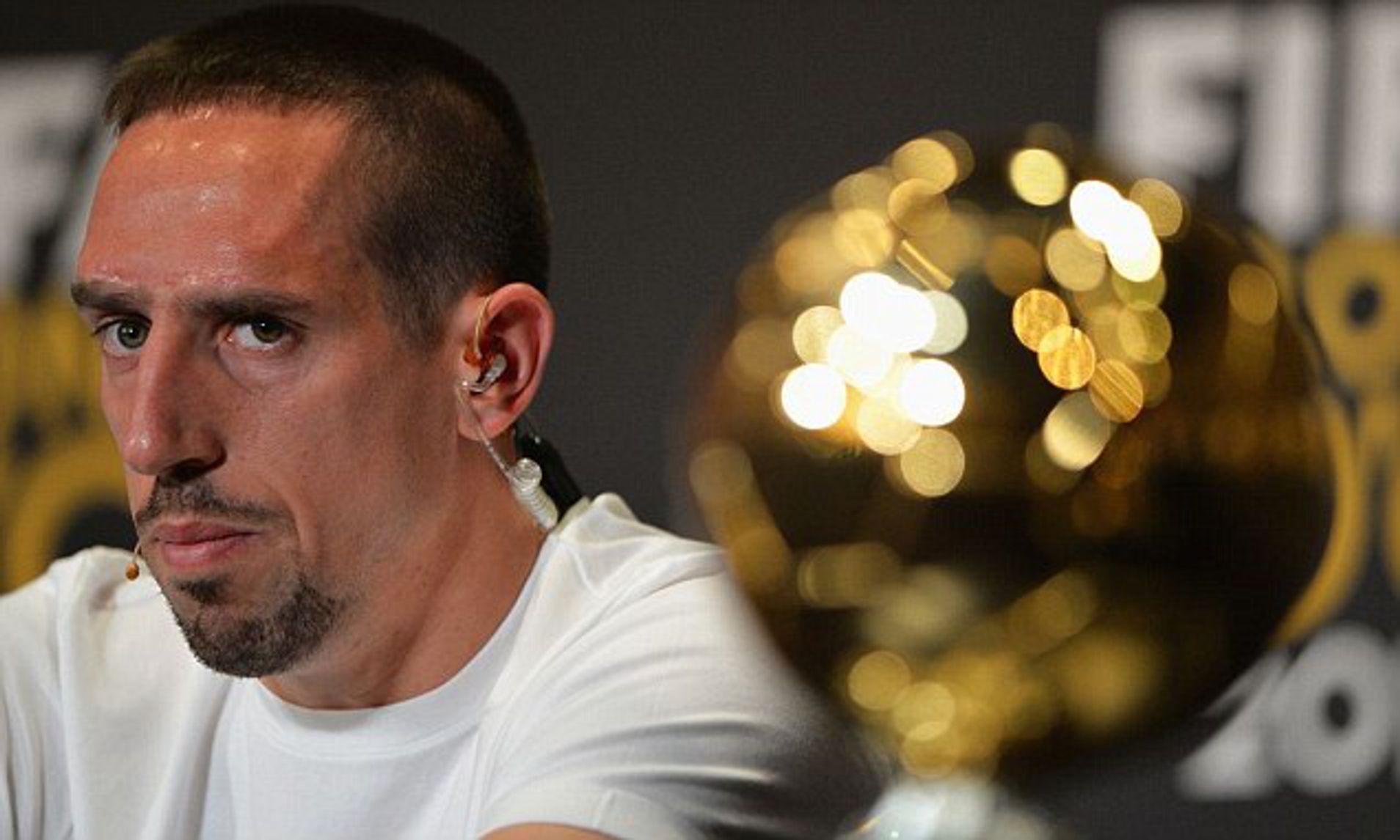 Lộ bằng chứng Ronaldo &ldquo;cướp&rdquo; QBV 2013 của Ribery - Ảnh 2