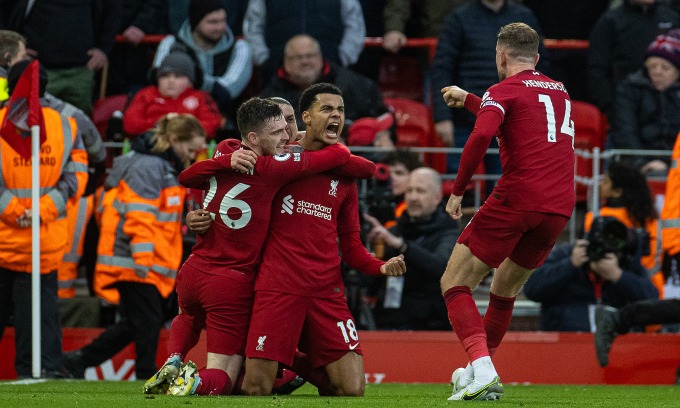 4 sai lầm nghi&ecirc;m trọng của Ten Hag khiến M.U thảm bại - Ảnh 1