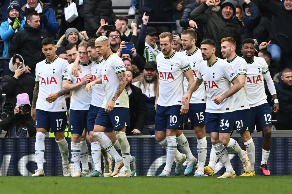 Bị Conte chế nhạo trước truyền th&ocirc;ng, c&aacute;c cầu thủ Tottenham phản ứng thế n&agrave;o? - Ảnh 1