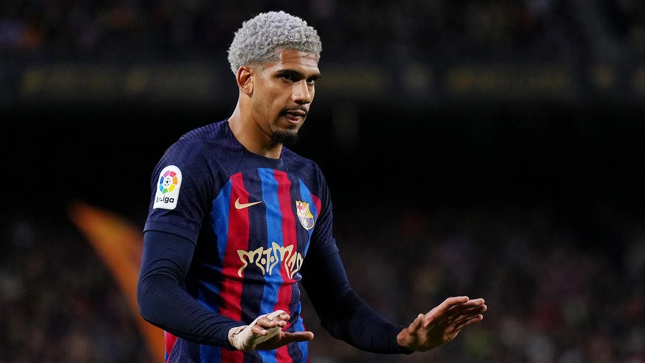 Tin Barca 21/3: Liverpool để mắt Gavi; Busquets ra quyết định về tương lai - Ảnh 2