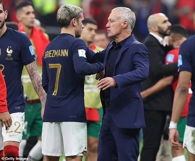 Griezmann đ&ograve;i rời tuyển Ph&aacute;p v&igrave; Mbappe? - Ảnh 1