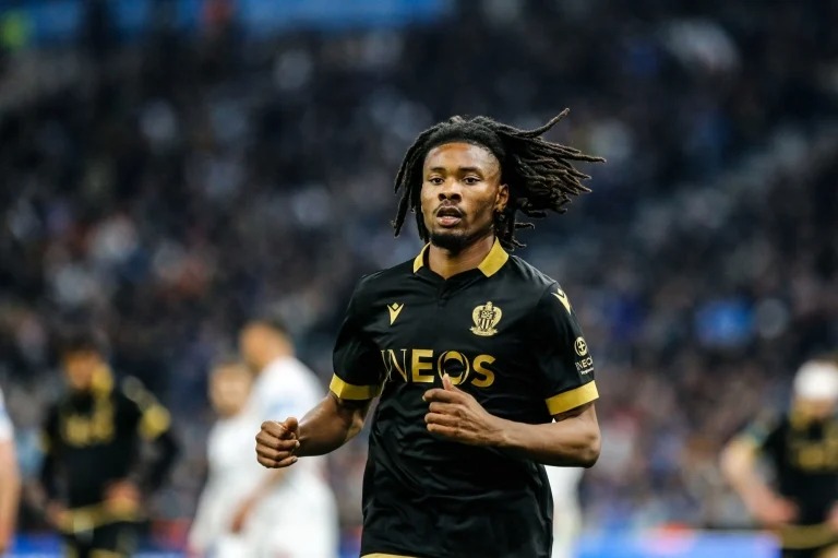 Tin M.U tối 24/3: Thế lực thứ 3 hỏi mua M.U; Martial chọn xong bến đỗ mới - Ảnh 2