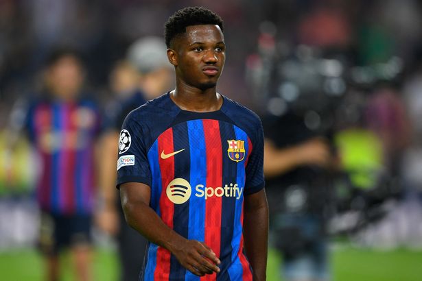 Bản tin trưa 1/4: Trụ cột muốn rời Chelsea; Bayern chọn De Gea thay Neuer - Ảnh 2