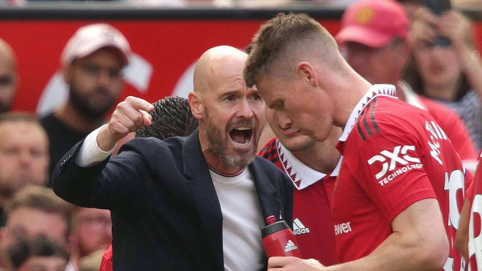 Ten Hag l&agrave;m r&otilde; khả năng để McTominay đ&aacute; tiền đạo - Ảnh 1