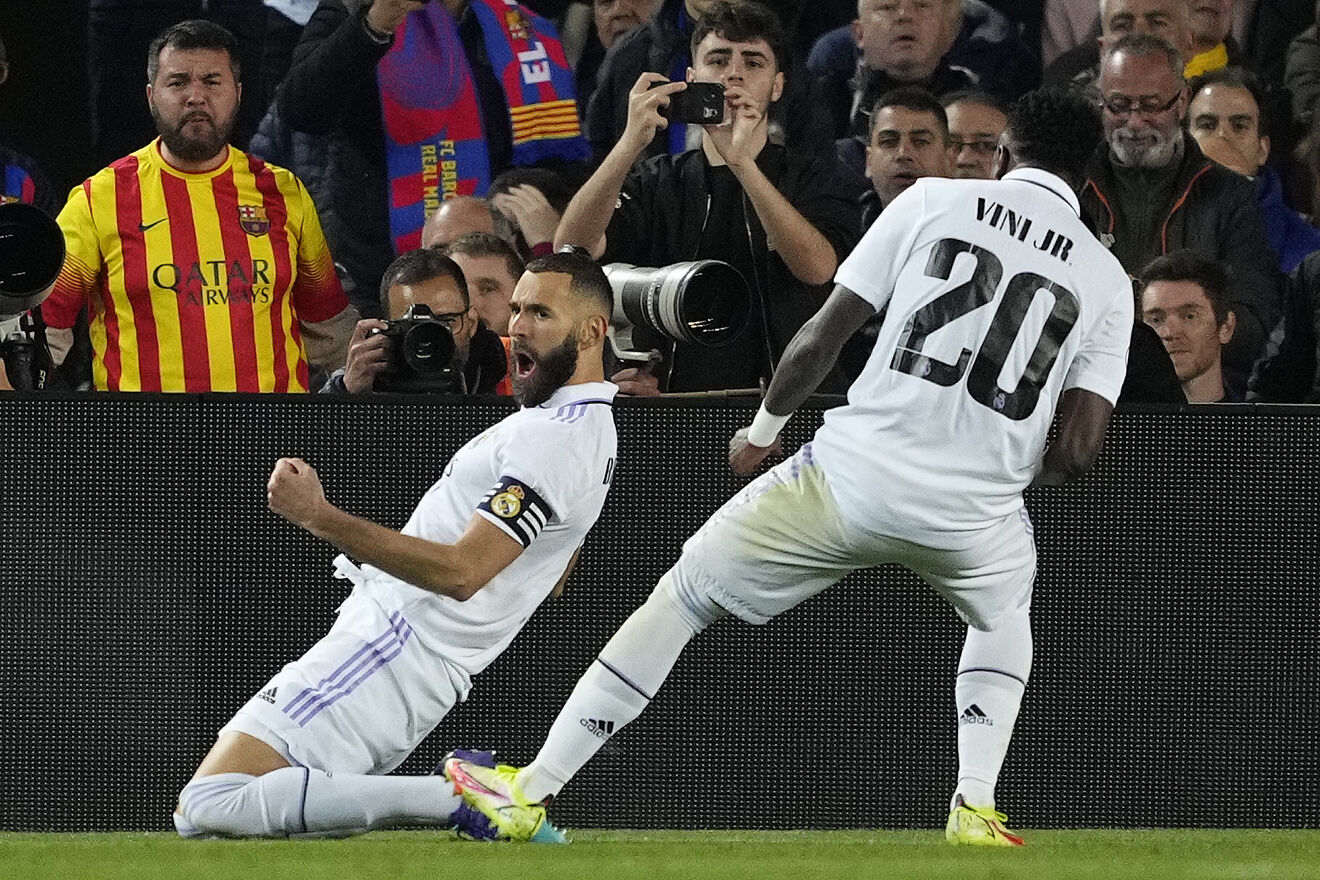Lập hat-trick tại Camp Nou, Benzema ch&iacute;nh thức đi v&agrave;o lịch sử El Clasico - Ảnh 2