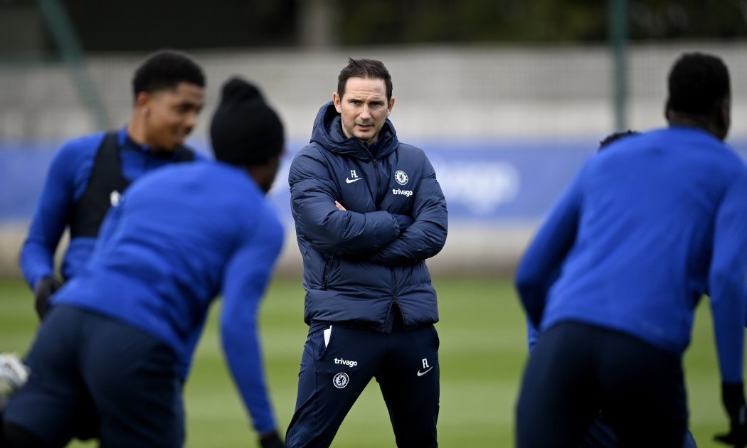 Lampard lần đầu l&ecirc;n tiếng sau c&uacute; 