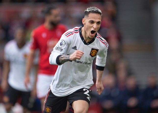 Antony g&acirc;y b&atilde;o MXH với h&agrave;nh động nhằm v&agrave;o đội trưởng Maguire - Ảnh 2