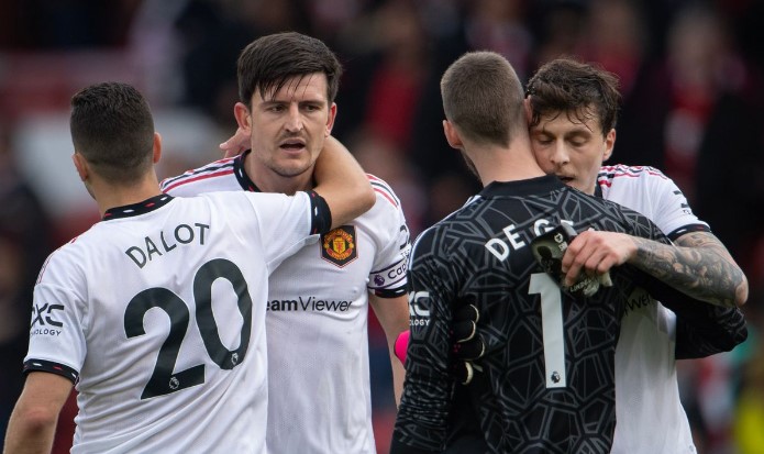 Tin M.U s&aacute;ng 19/4: Ten Hag 'th&aacute;ch thức' Antony; Chọn xong người thay thế De Gea - Ảnh 1