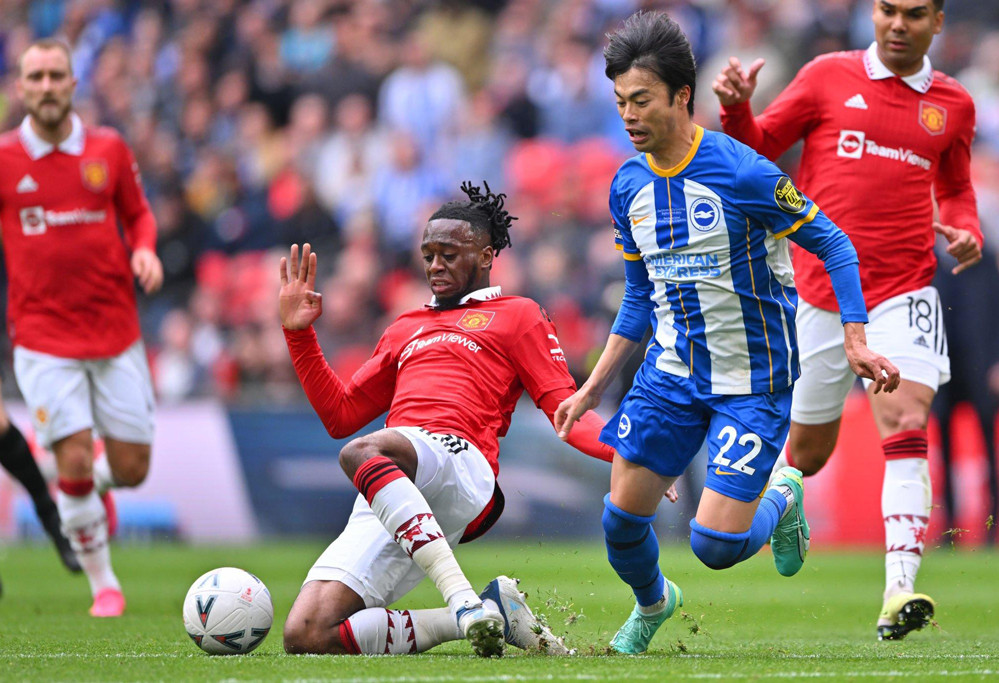 Ng&ocirc;i sao của Quỷ Đỏ trở th&agrave;nh &ldquo;Vua tắc b&oacute;ng&rdquo; ở ch&acirc;u &Acirc;u - Ảnh 1