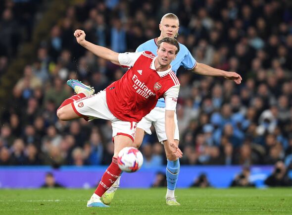 3 cái tên gây thất vọng nhất của Arsenal trước Man City - Ảnh 3