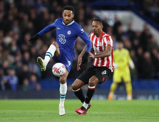 Frank Lampard bị đối thủ mỉa mai vì