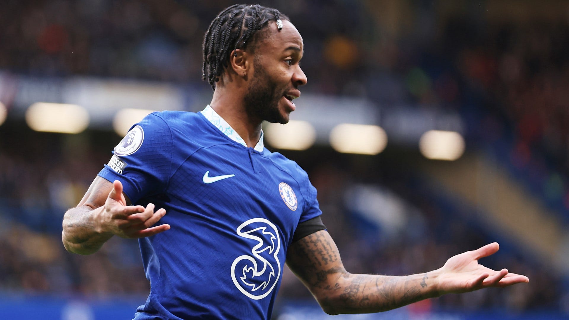 Sterling thừa nhận một sự thật về m&ugrave;a giải đầu ti&ecirc;n ở Chelsea - Ảnh 2