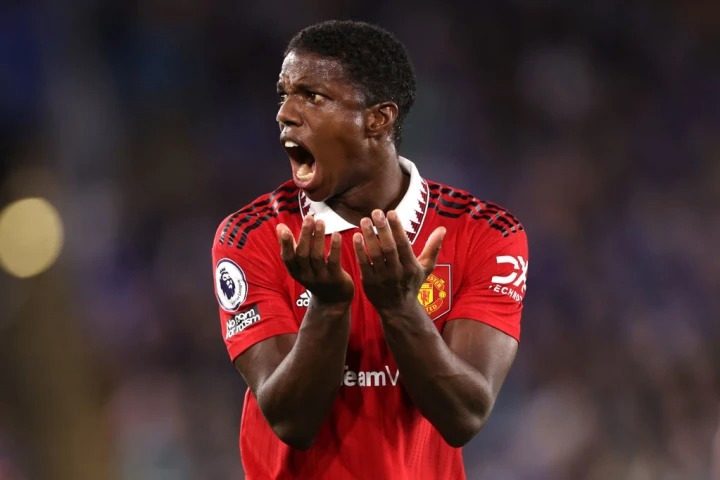 Sao trẻ tới từ l&ograve; đ&agrave;o tạo của Real sẵn s&agrave;ng 'hạ bệ' Malacia ở Man United - Ảnh 1