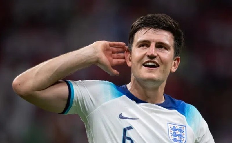 Rio Ferdinand m&aacute;ch nước Man United cứu v&atilde;n 'c&uacute; lừa' thế kỷ - Ảnh 2