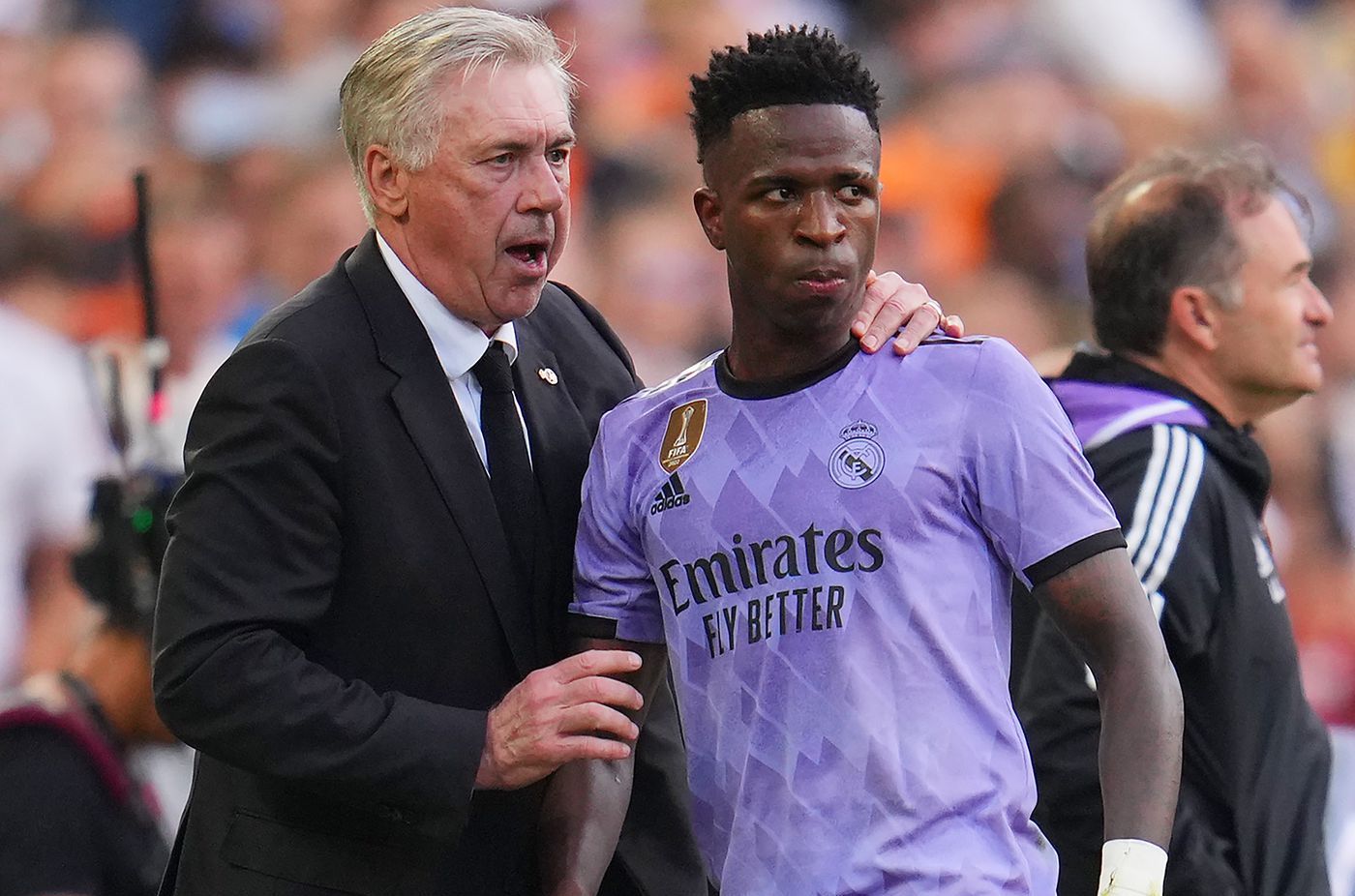 Ancelotti v&agrave; Vinicius nổi giận v&igrave; nạn PBCT, hết lời chỉ tr&iacute;ch BTC La Liga. - Ảnh 2