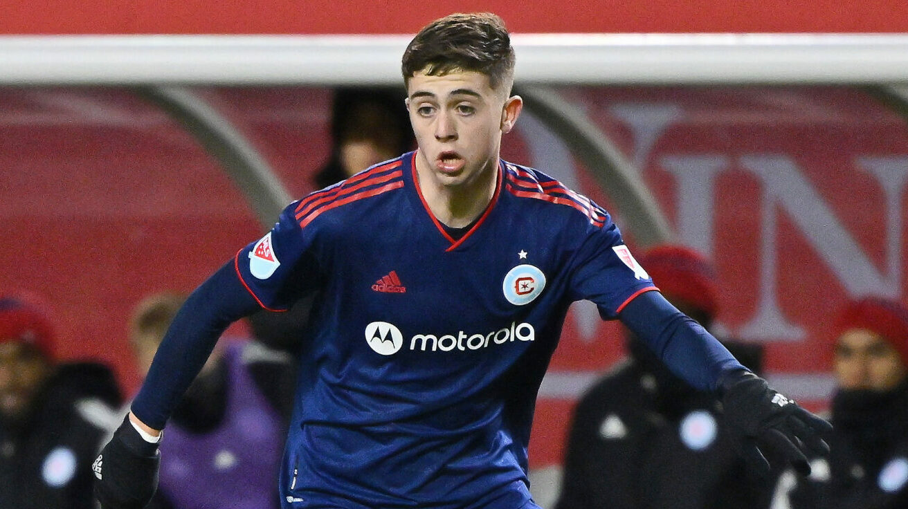 Truyền thông Anh xác nhận, M.U để mắt tới sao mai của MLS - Ảnh 2