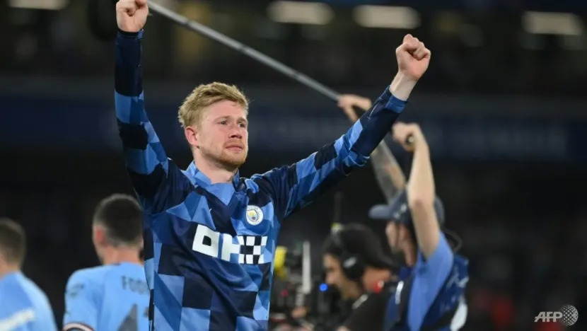 Man City trả gi&aacute; cực đắt sau chức v&ocirc; địch Champions League - Ảnh 2