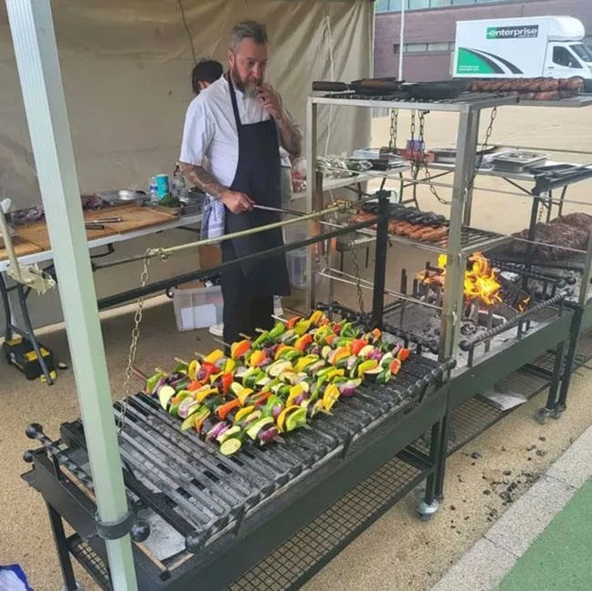 Vừa tới Chelsea, Pochettino đ&atilde; &aacute;p dụng tuyệt chi&ecirc;u ở Tottenham - Ảnh 1