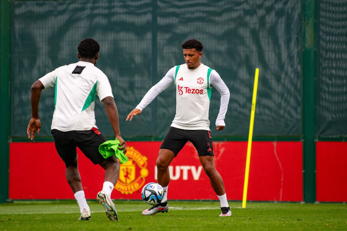 Đội bóng cũ ngỏ lời