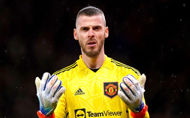 Rời M.U, De Gea nhận lương 