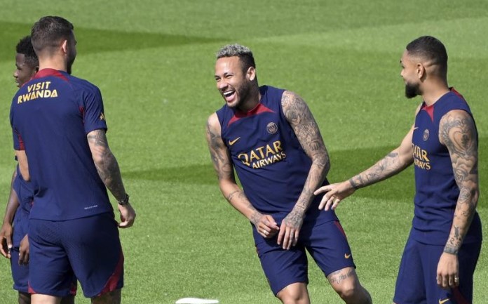 Neymar ra tuy&ecirc;n bố, đặt dấu chấm hết cho chuyện tương lai - Ảnh 2