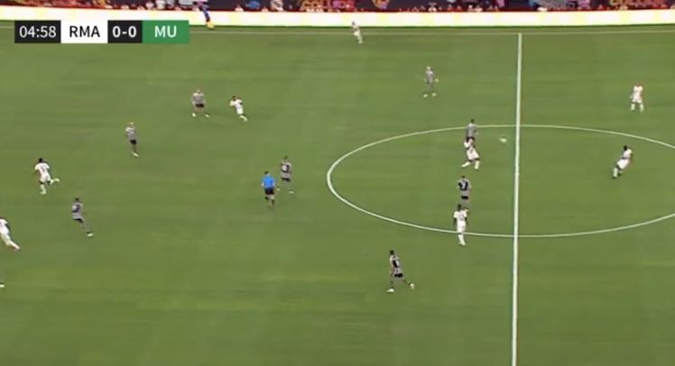 Bellingham thừa nhận đ&atilde; việt vị khi ghi b&agrave;n v&agrave;o lưới Man United - Ảnh 1