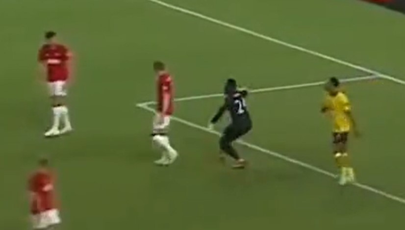 Onana ph&aacute; vỡ im lặng sau khi qu&aacute;t thẳng mặt Harry Maguire - Ảnh 2