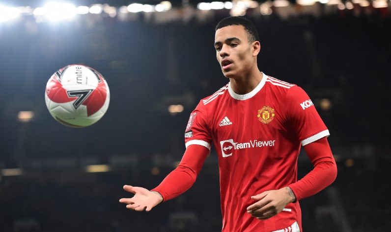 Hot! Ng&ocirc;i sao được CĐV M.U mong chờ nhất đ&atilde; trở lại s&acirc;n tập - Ảnh 3