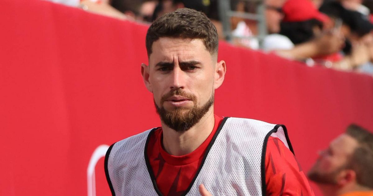 Y&ecirc;u đương chớp nho&aacute;ng, t&acirc;n binh chia tay Arsenal chỉ sau 7 th&aacute;ng - Ảnh 1