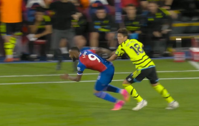 5 điểm nhấn trận Palace 0-1 Arsenal: Bản lĩnh của nh&agrave; vua - Ảnh 4