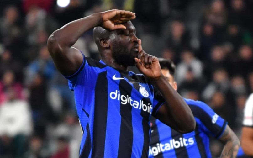 Mất Kane, Tottenham đi săn